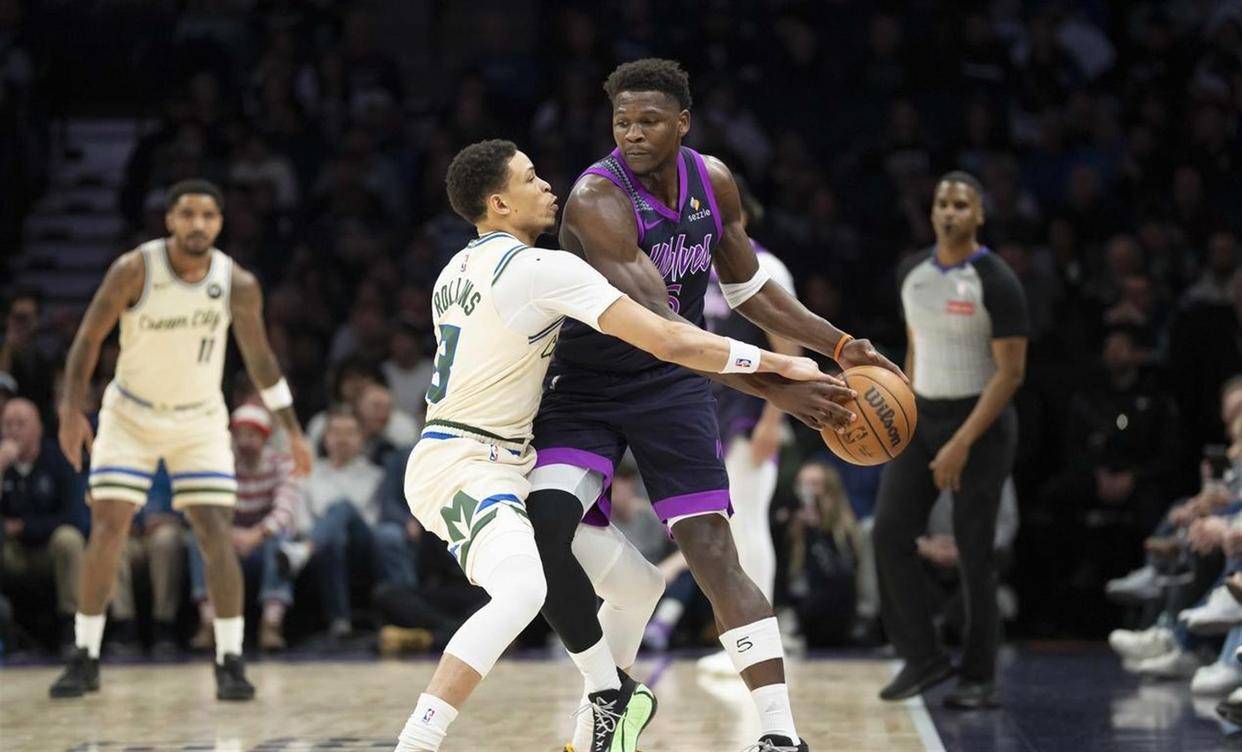 乐鱼体育-山东男篮对辽宁男篮